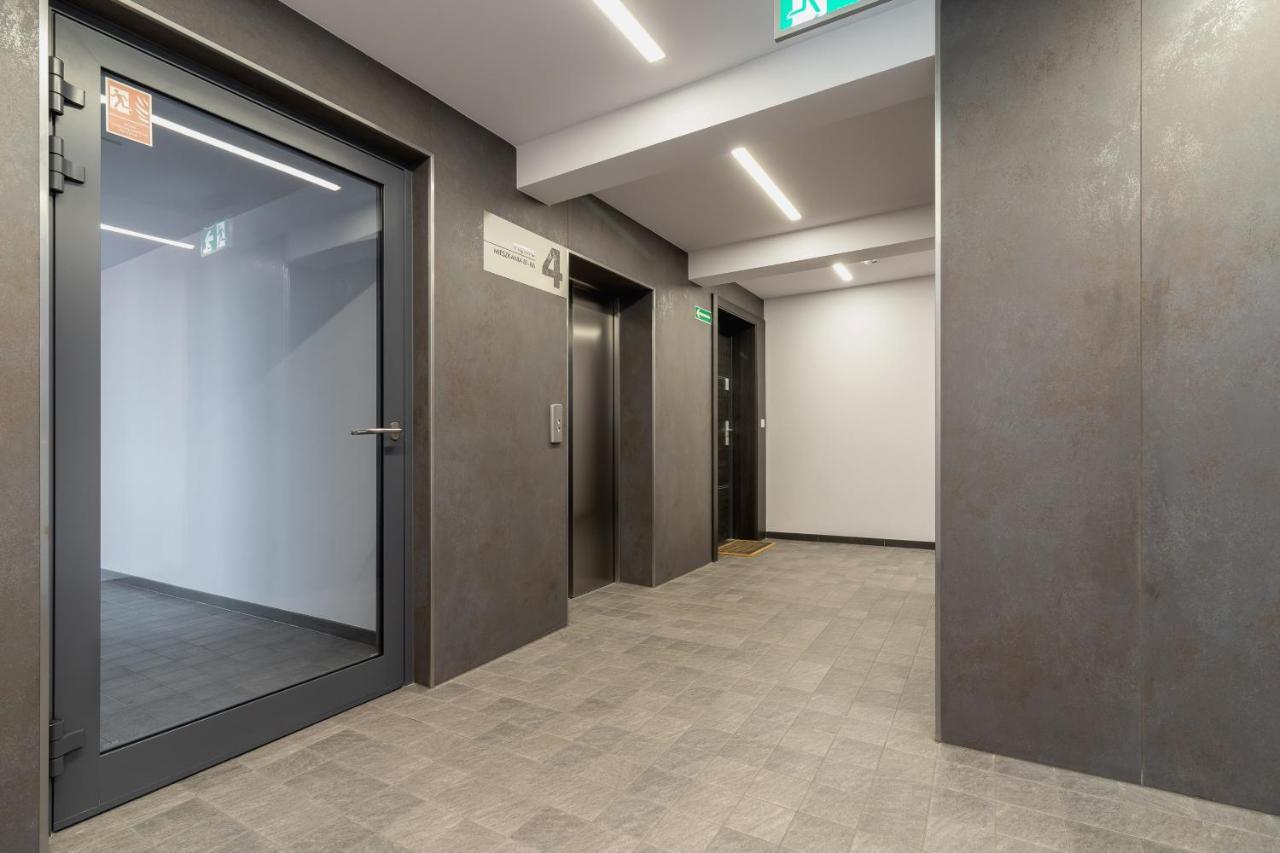 Apartments Cracow Wawrzynca By Noclegi Renters Krakow Ngoại thất bức ảnh
