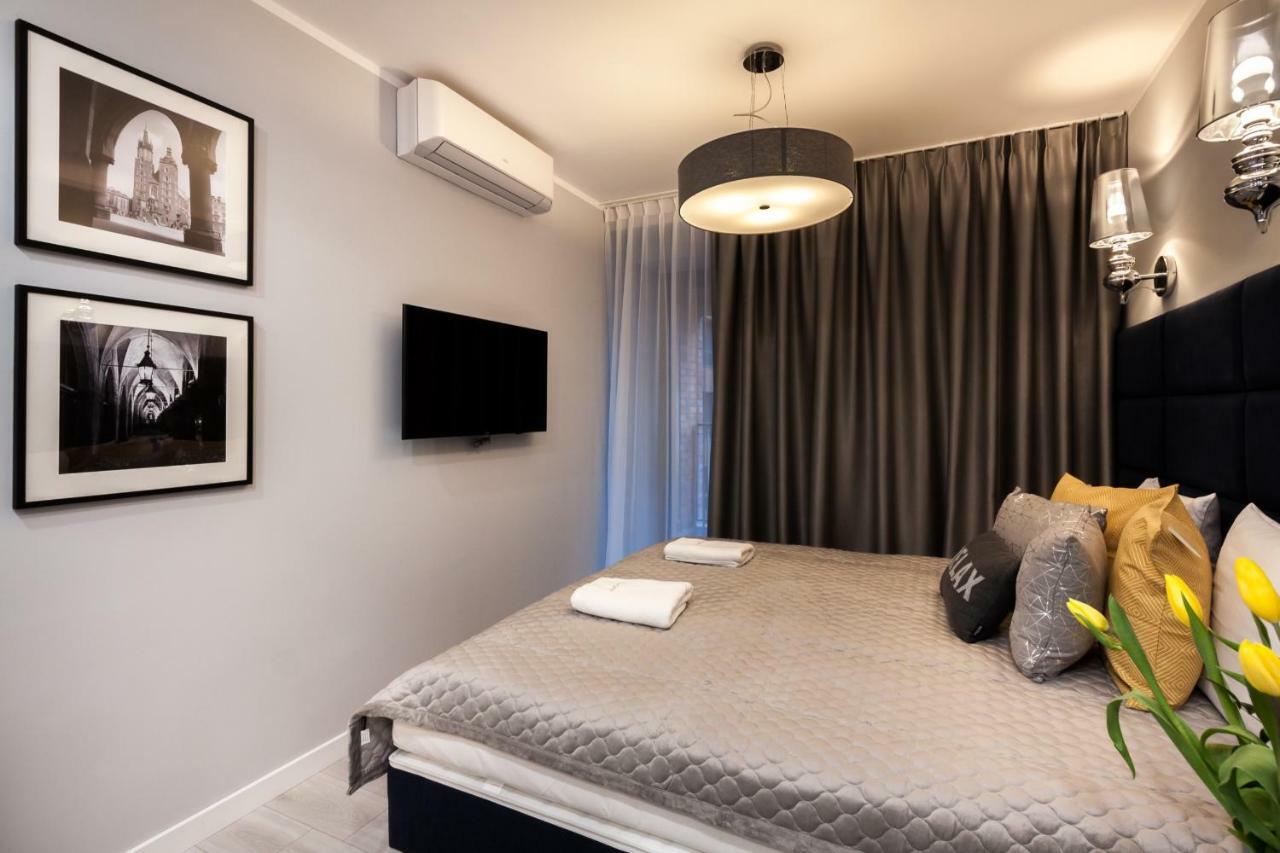 Apartments Cracow Wawrzynca By Noclegi Renters Krakow Ngoại thất bức ảnh